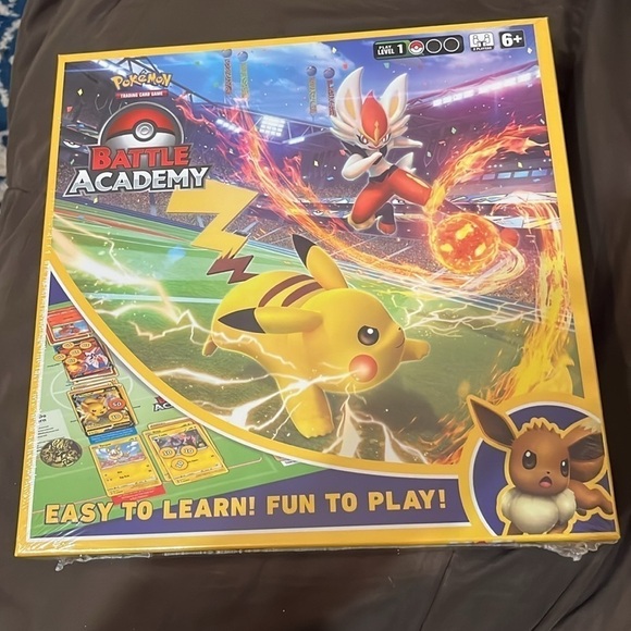 NWT Pokemon Battle Academy Board Game - Picture 5 of 5